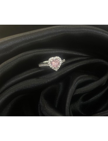 Szív alakú rózsaszín köves gyűrű